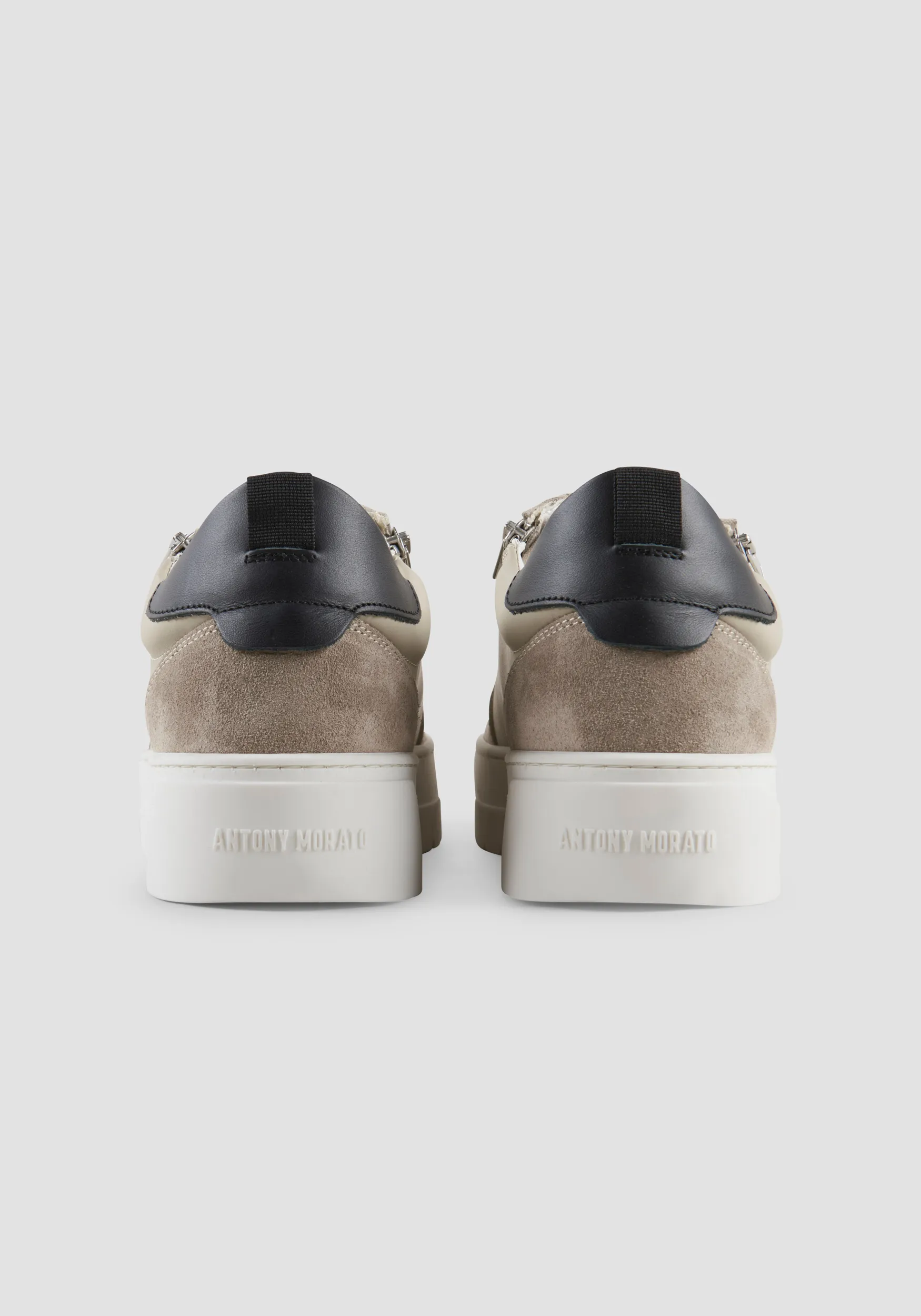 100% PIEL «ZIPPER» ZAPATILLA BAJA CON CREMALLERA LATERAL