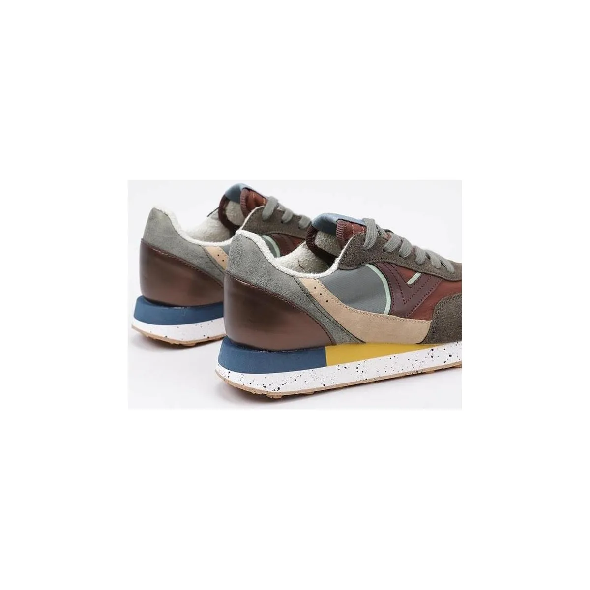1136102 GALAXIA MULTICOLOR