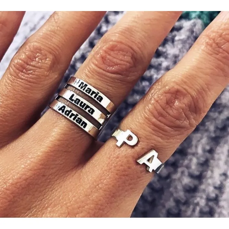 Anillo personalizado iniciales plata de ley