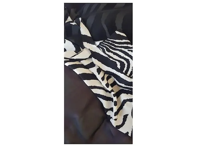 Autre Marque Vestido largo con escote pronunciado en la espalda Estampado de cebra 
