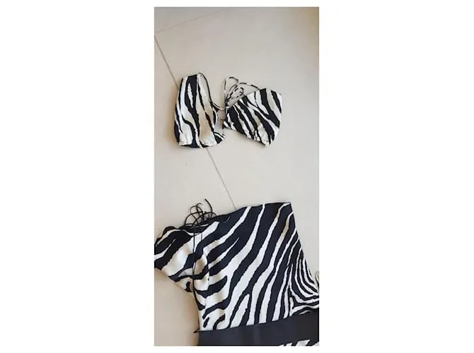 Autre Marque Vestido largo con escote pronunciado en la espalda Estampado de cebra 