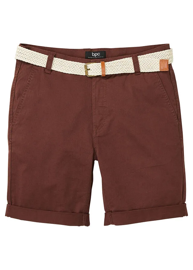 Bermudas estilo chino elásticas, con cinturón, regular fit Marrón tierra