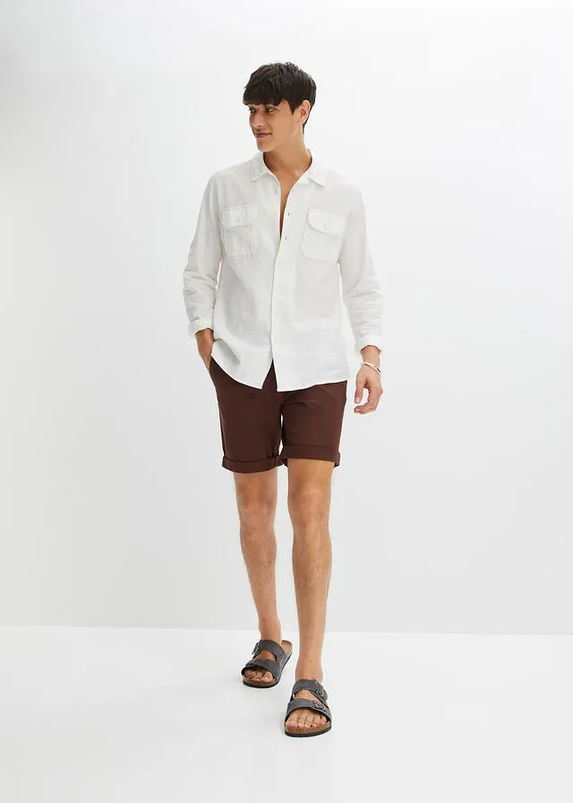 Bermudas estilo chino elásticas, con cinturón, regular fit Marrón tierra