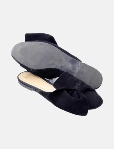Bershka Mule negro detalle lazo