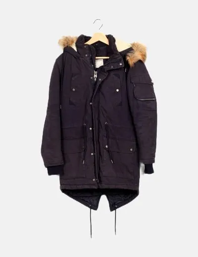 Bershka Parka azul detalle borrego