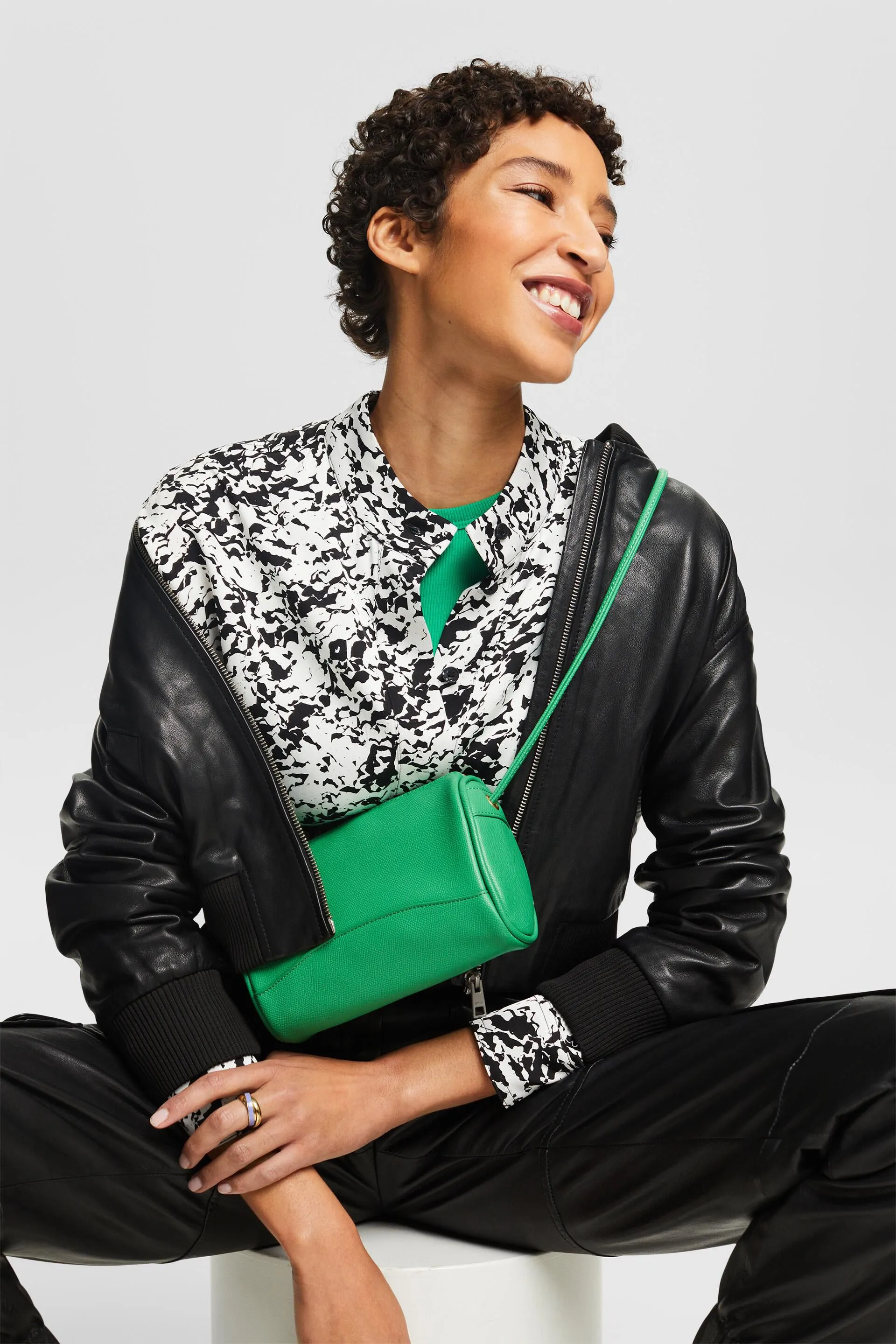 Blusa de satén con estampado