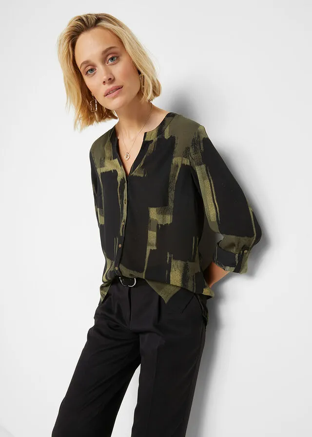 BLUSA LARGA CON ESTAMPADO NEGROVERDE OLIVA