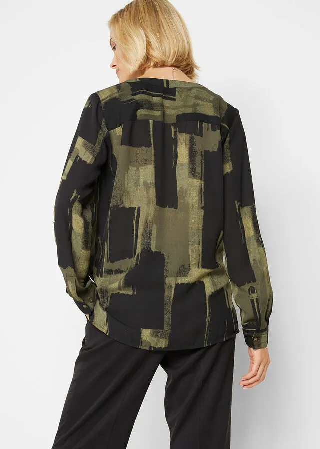 BLUSA LARGA CON ESTAMPADO NEGROVERDE OLIVA