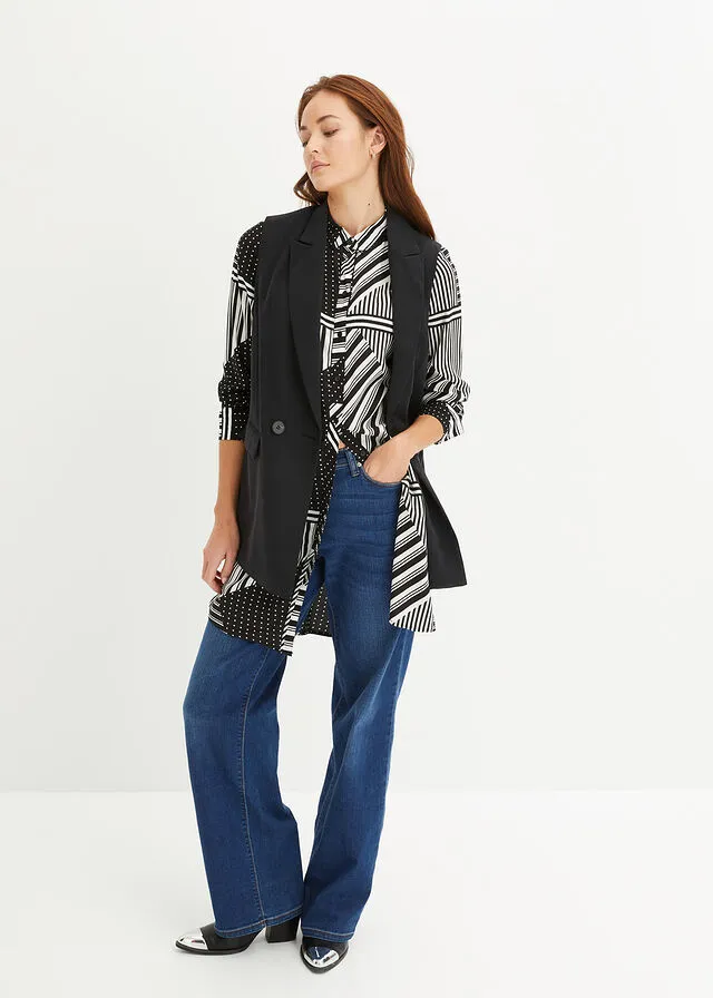 BLUSA LARGA NEGROBLANCO CON ESTAMPADO GRáFICO