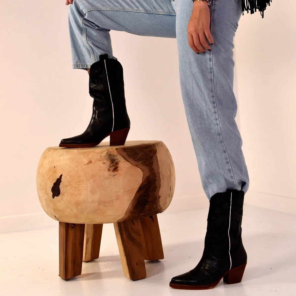 BOTA ESTILO COWBOY FREE9950 BLACK WHITE