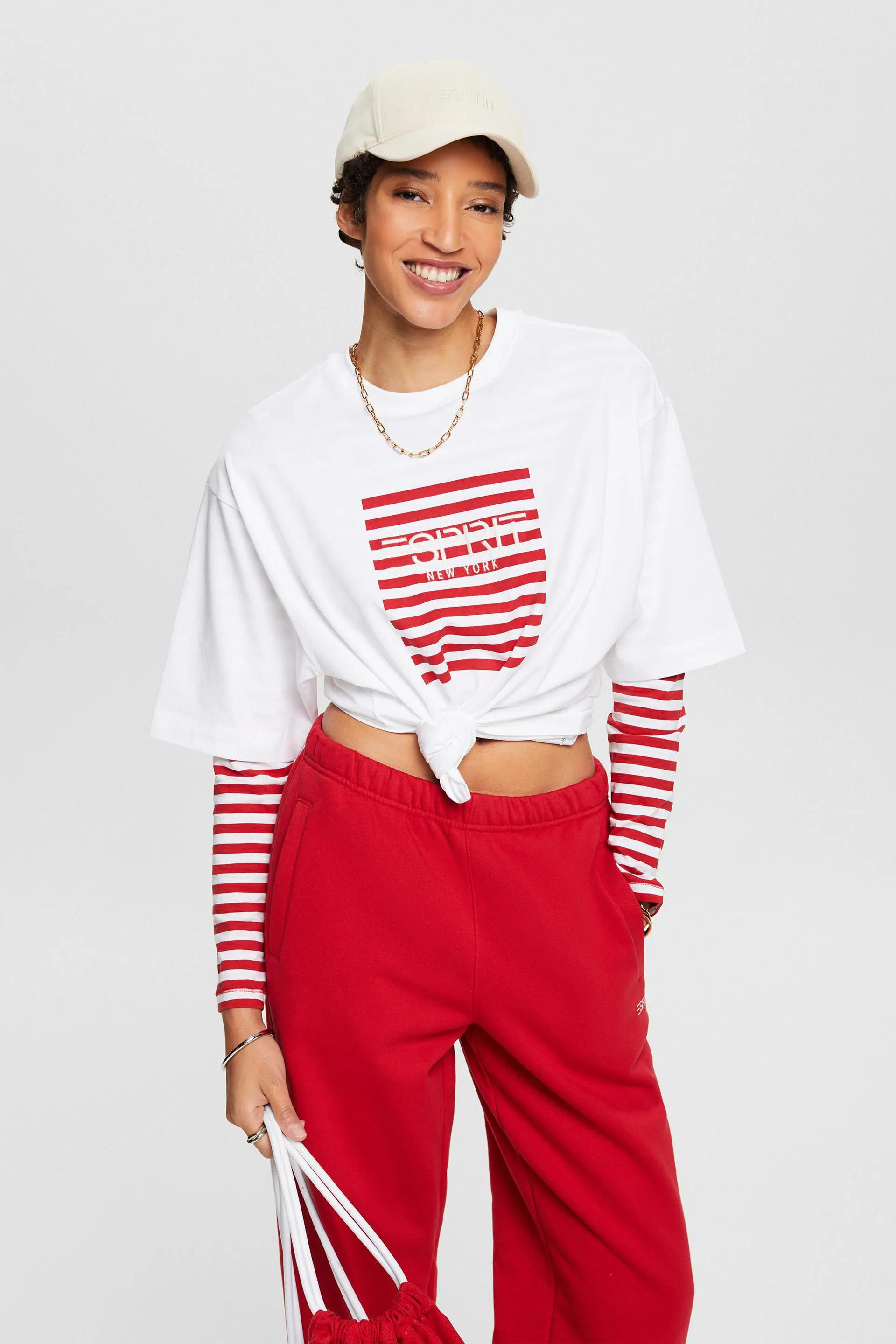 Camiseta de cuello redondo con logotipo