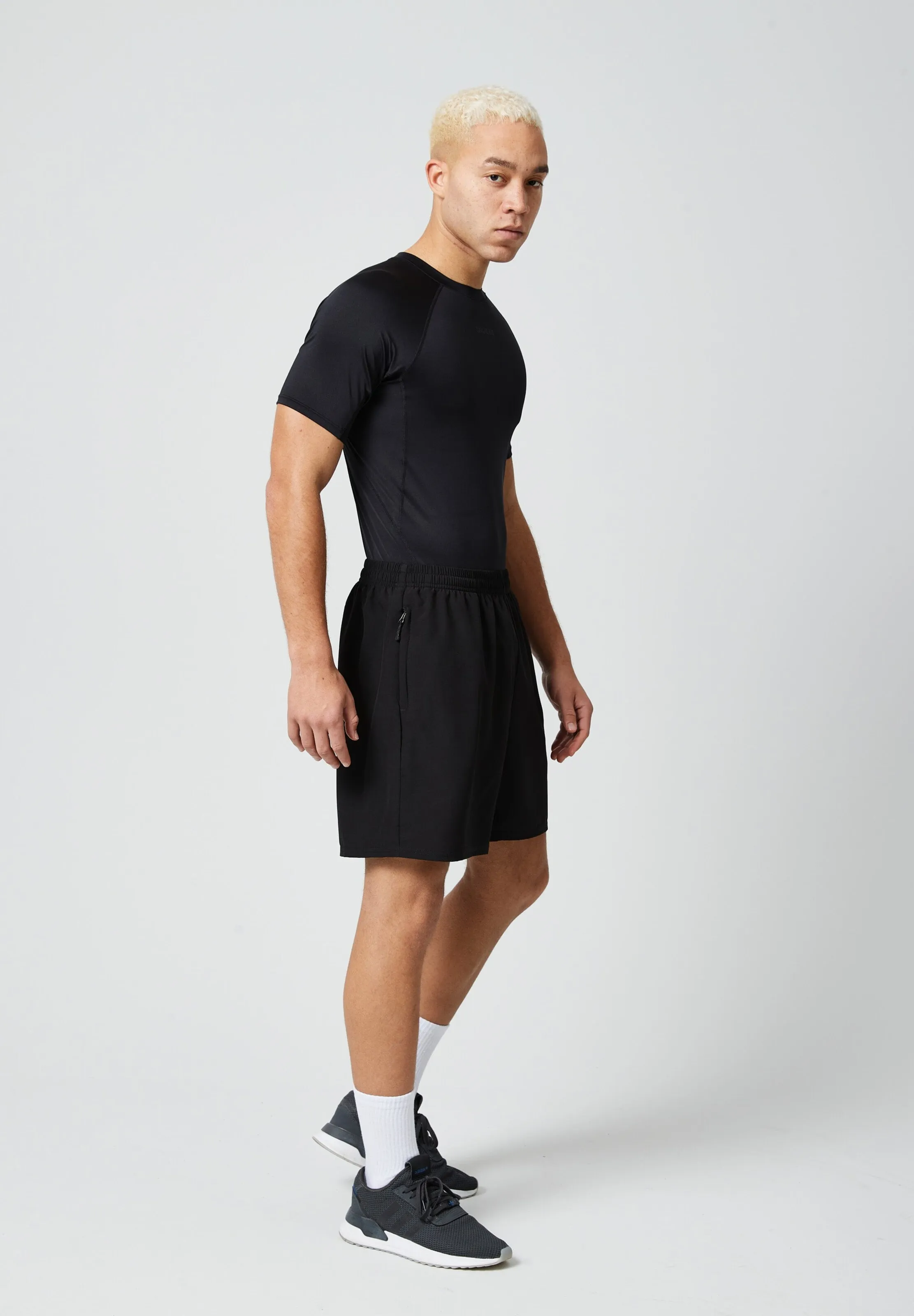 Camiseta funcional SNOCKS en Negro