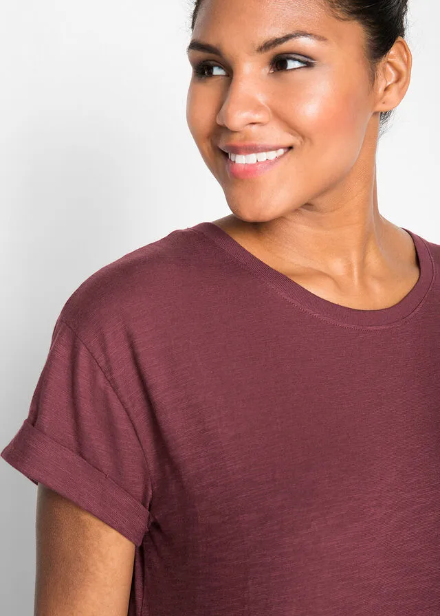 Camiseta larga estilo boxy de manga corta Rojo