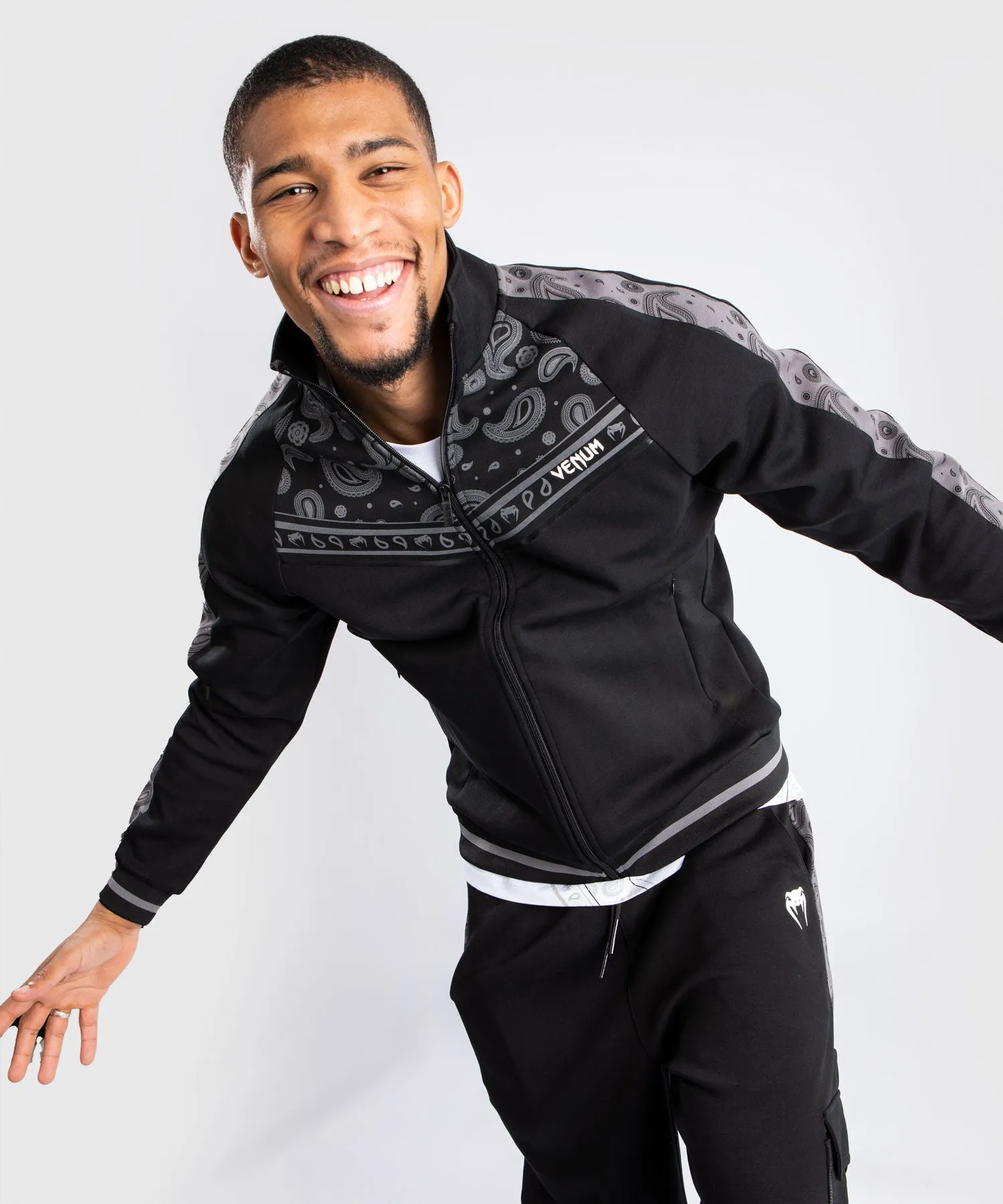CHAQUETA DE CHáNDAL VENUM CALI 34   OVERSIZE NEGRO