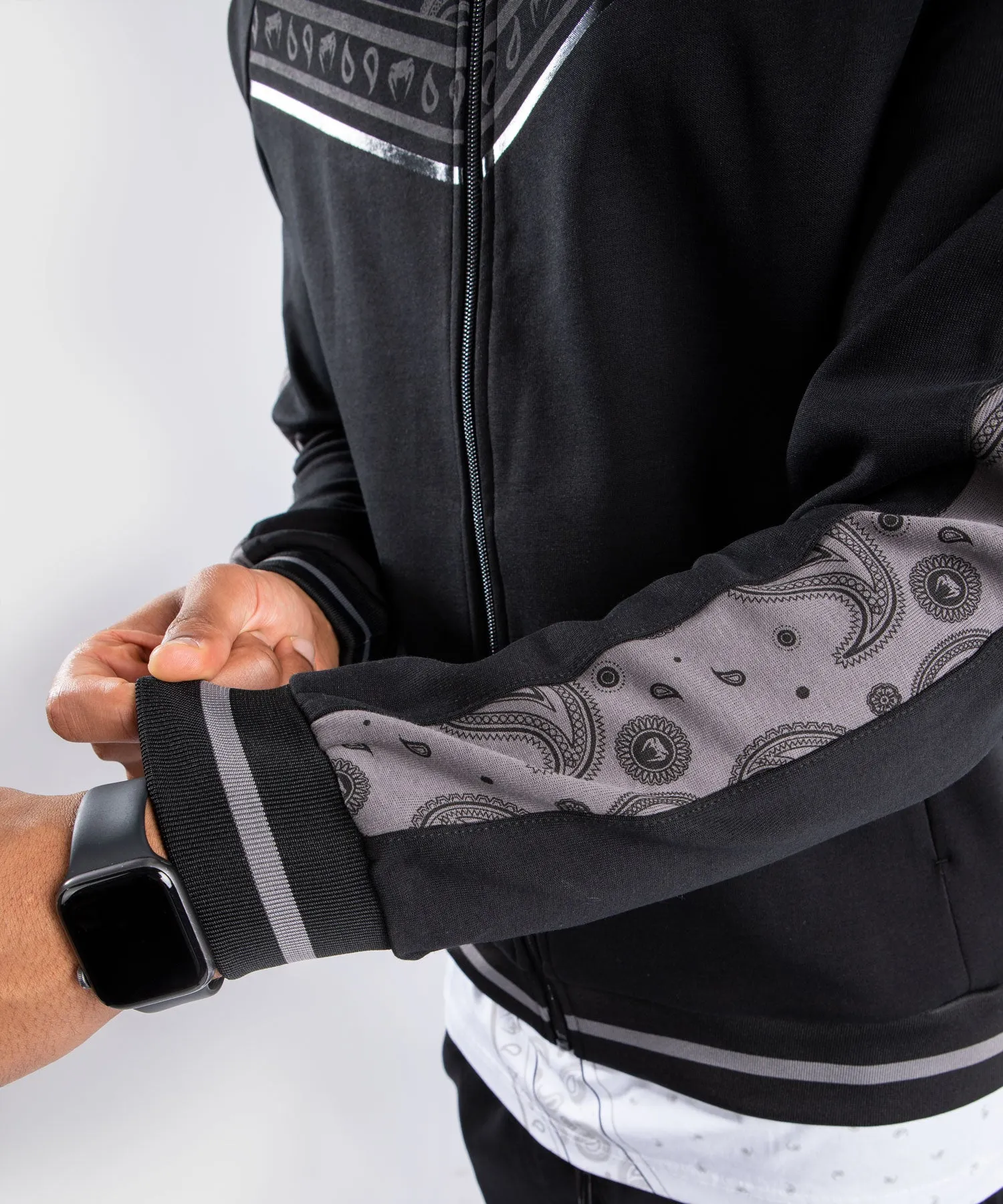 CHAQUETA DE CHáNDAL VENUM CALI 34   OVERSIZE NEGRO