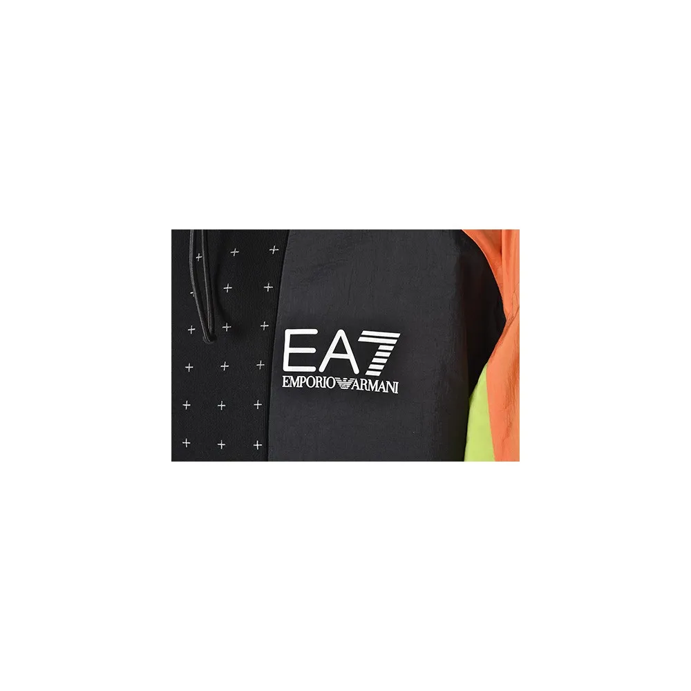 Chaqueta EA7 Emporio Armani 3LPM29 PN84Z Color Negro Lima y Naranja