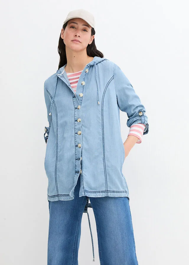 Chaqueta estilo camisa azul claro denim