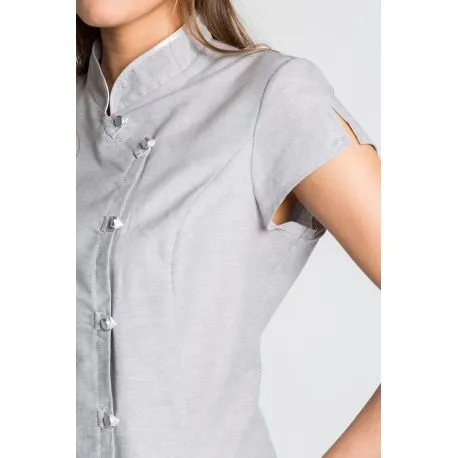 Chaqueta gris con trevillas