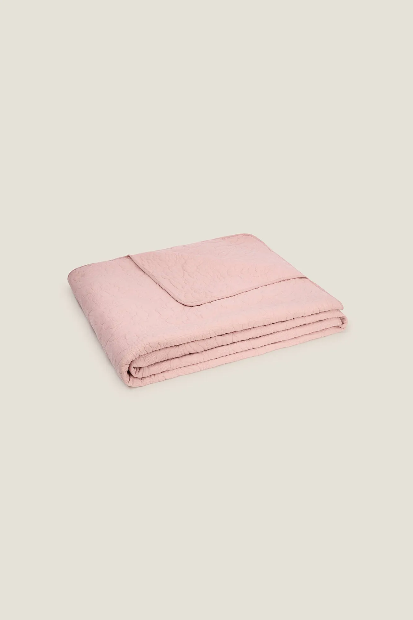Colcha bordado floral