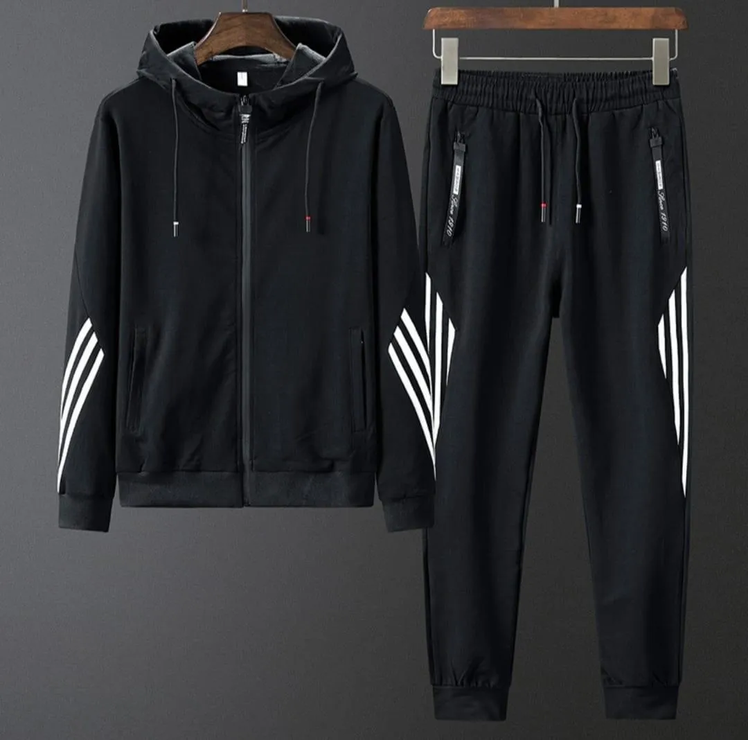 Conjunto chándal deportivo