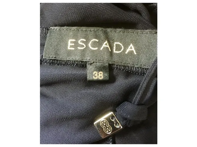 Escada Maxidress negro de espalda baja 