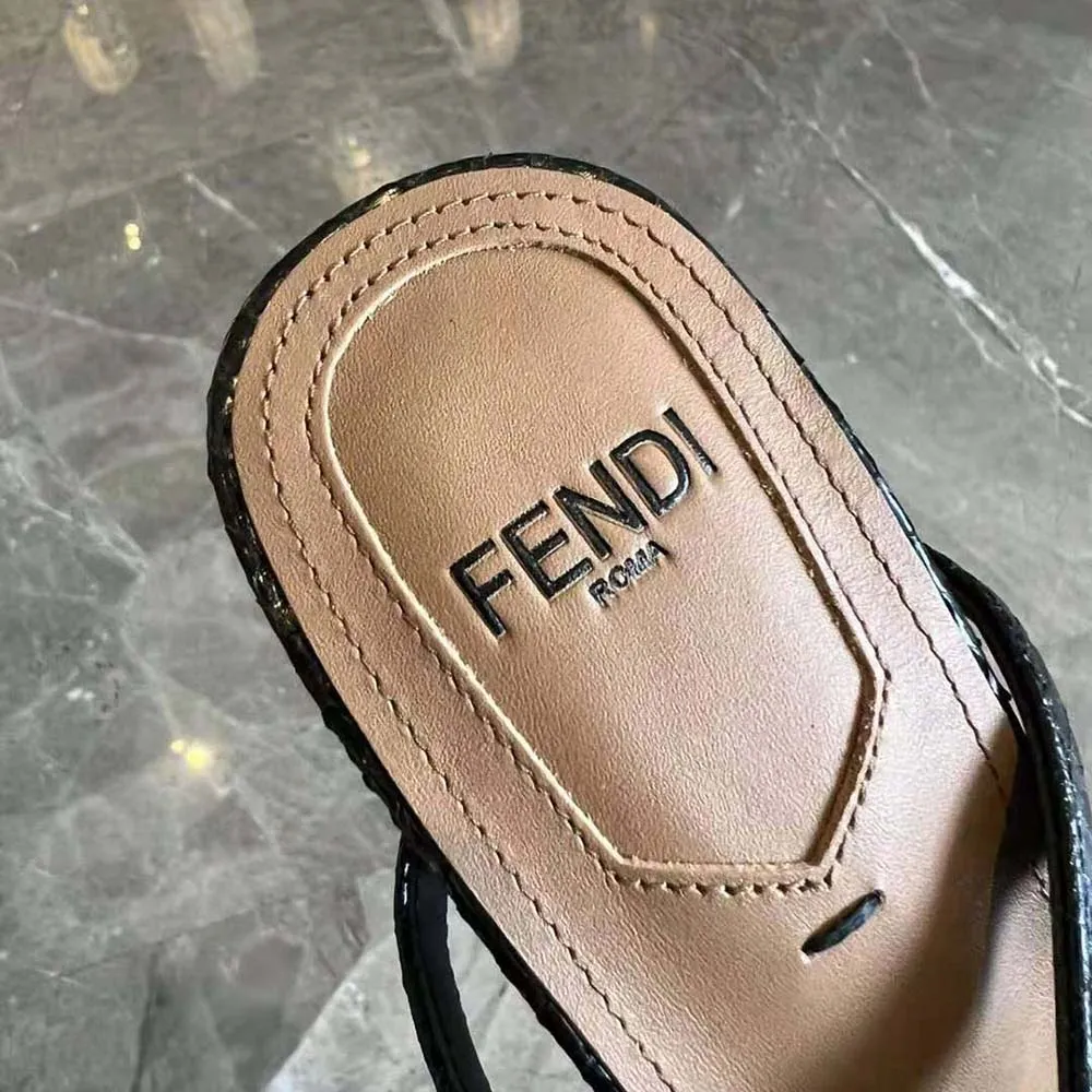 Fendi Mujer Sandalias De Tacón Alto Delfina Karung Negro