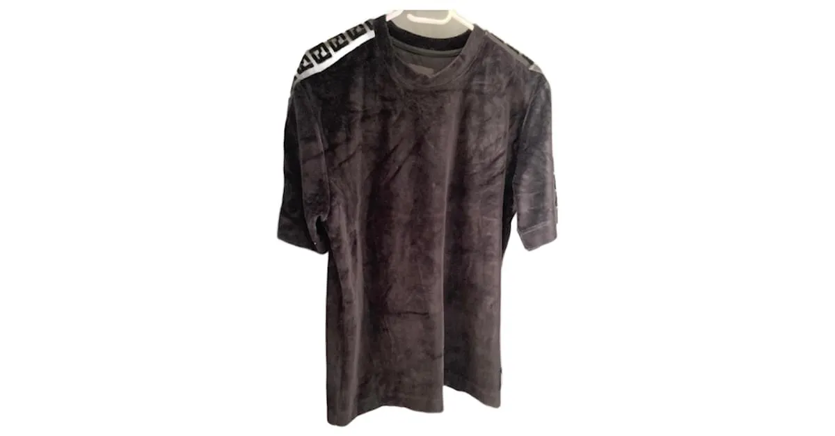 Fendi tees Negro 