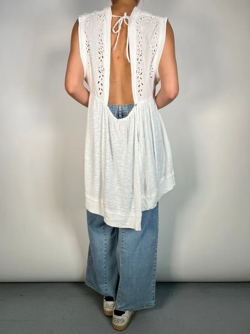 FREE PEOPLE Polera Broderie Escote en Espalda