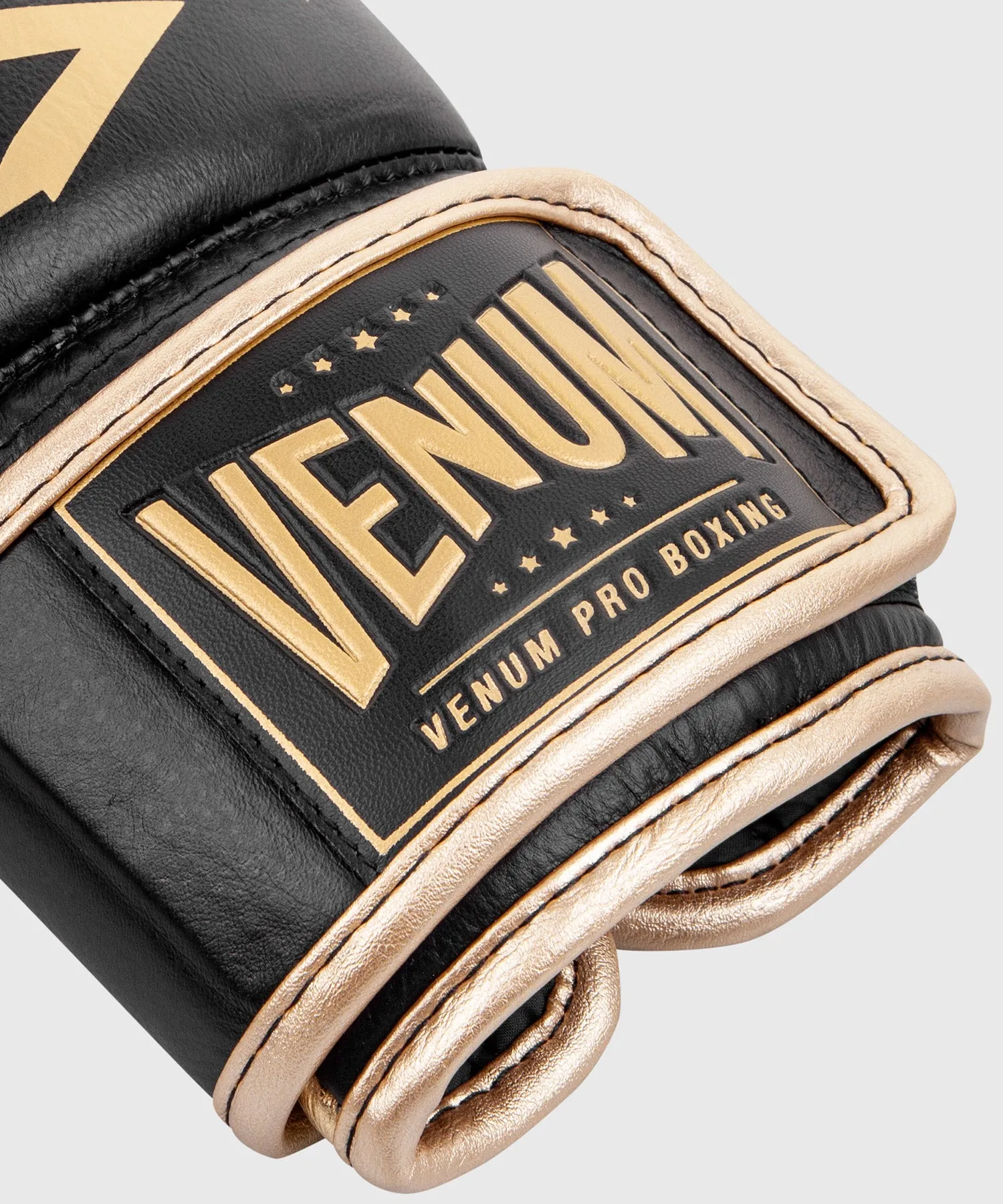 GUANTES DE BOXEO PROFESIONAL VENUM HAMMER – VELCRO  NEGRO/ORO