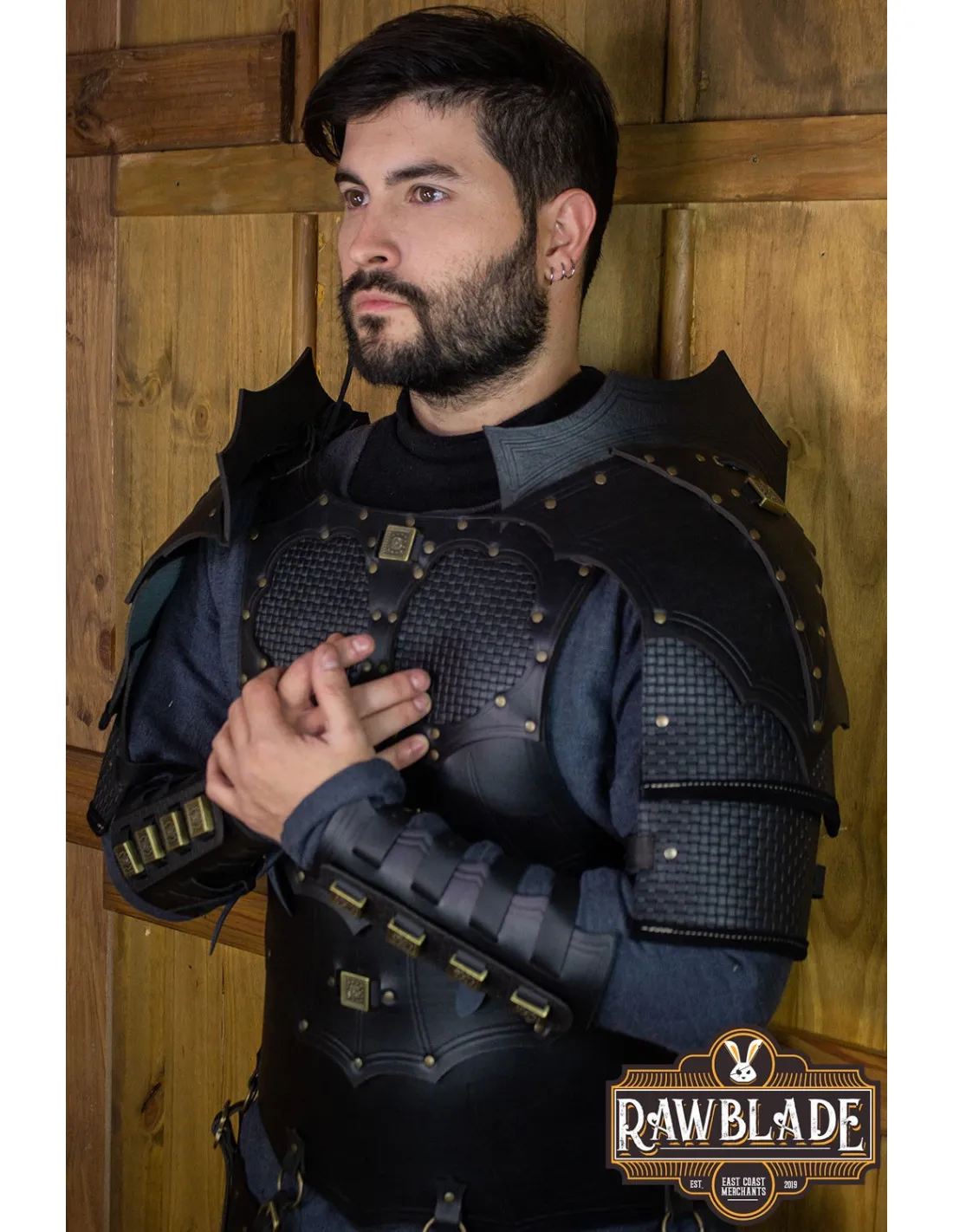 HOMBRERAS ESTILO GóTICO  NEGRAS