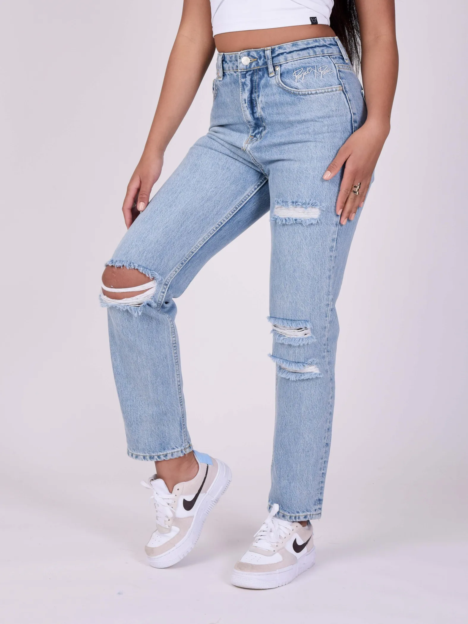 Jeans de cintura alta rasgados
