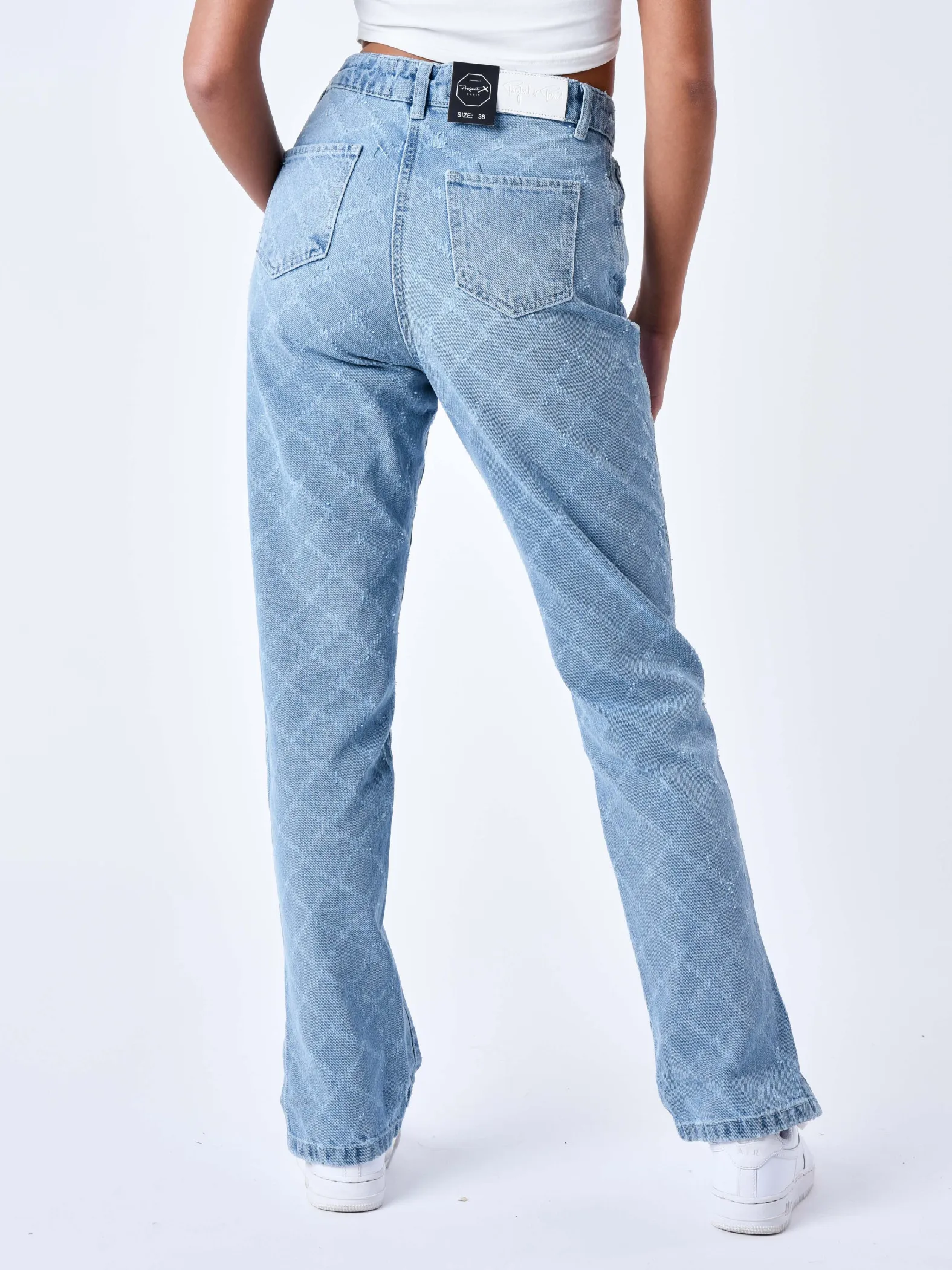 Jeans normales con cuadrícula