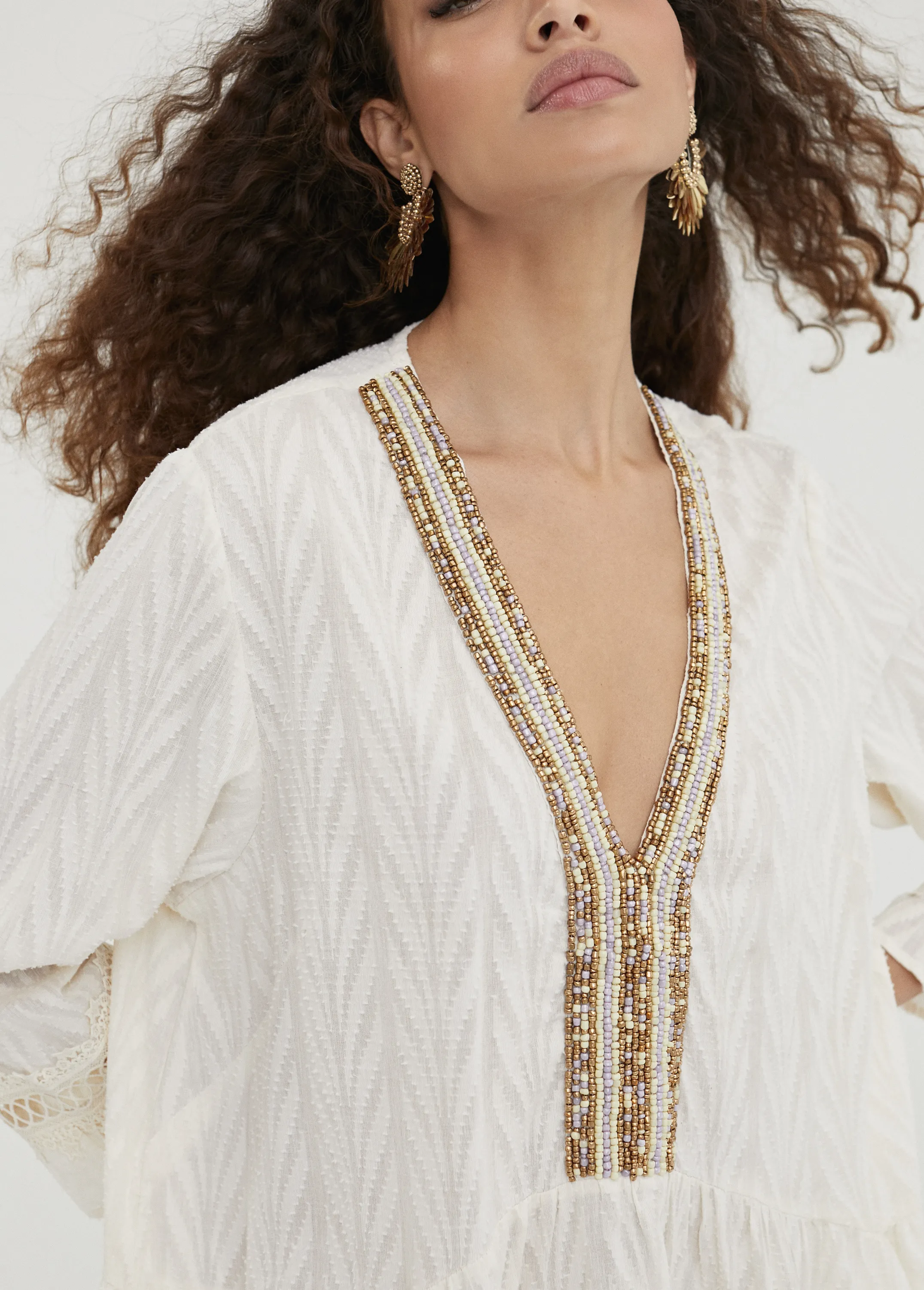 Kurta corta ml detalle en cuello Lola Casademunt