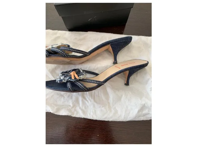 Miu Miu Sandalias Azul marino 