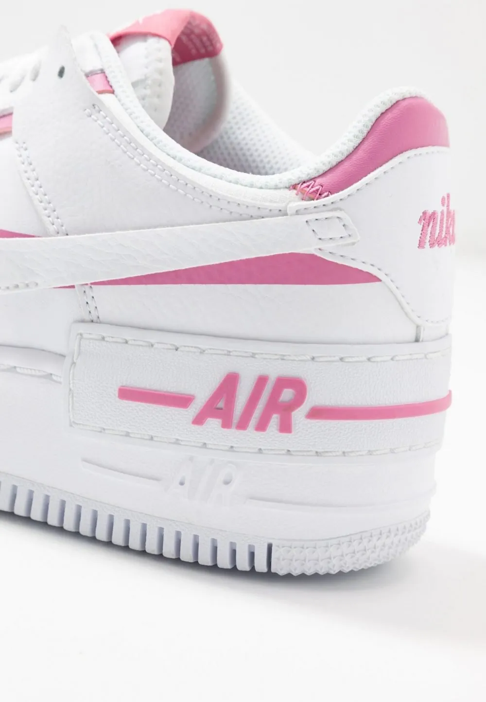 NIKE AIR FORCE 1 SHADOW ROSAS