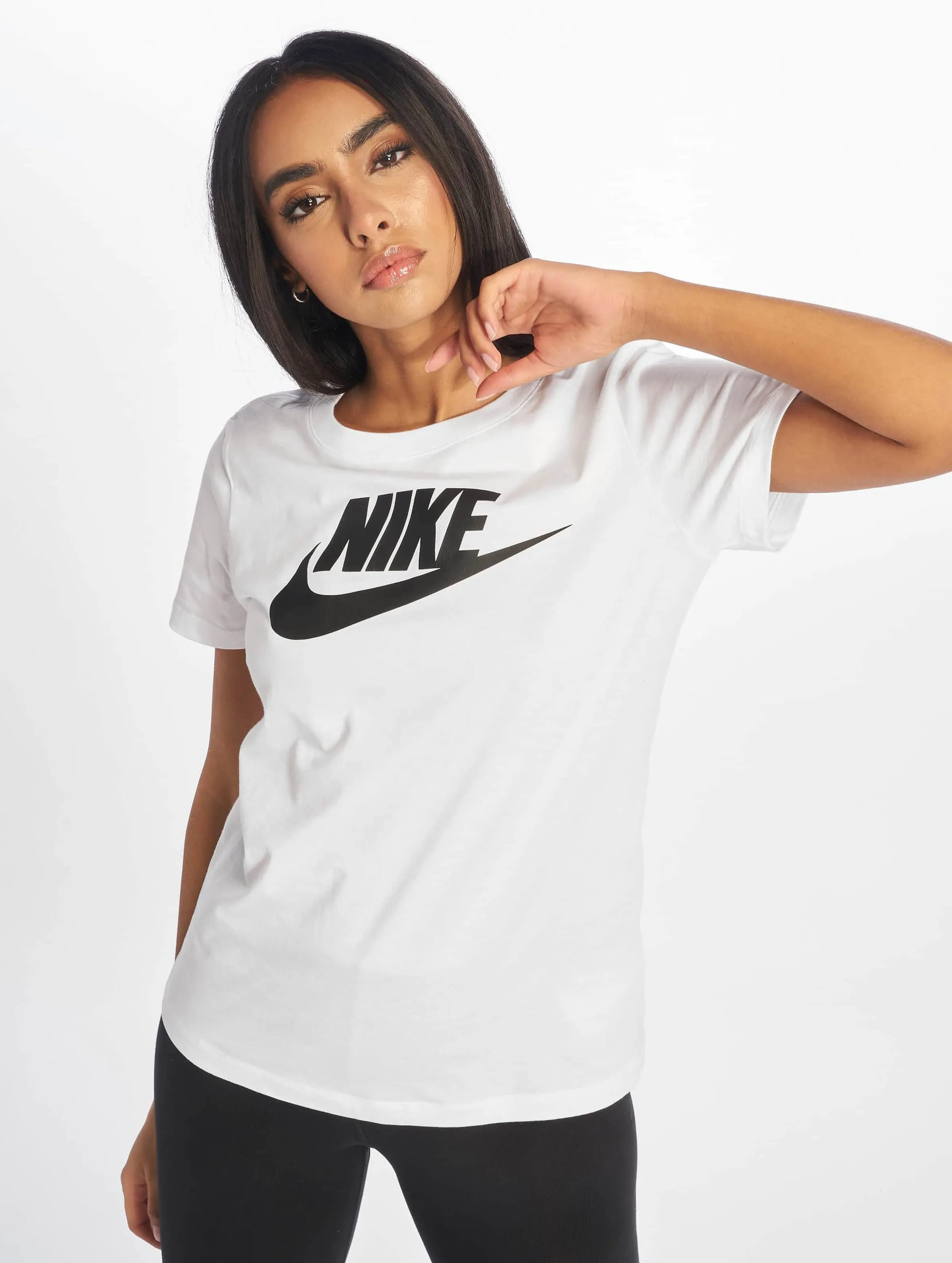 Nike Essential Icon Futura