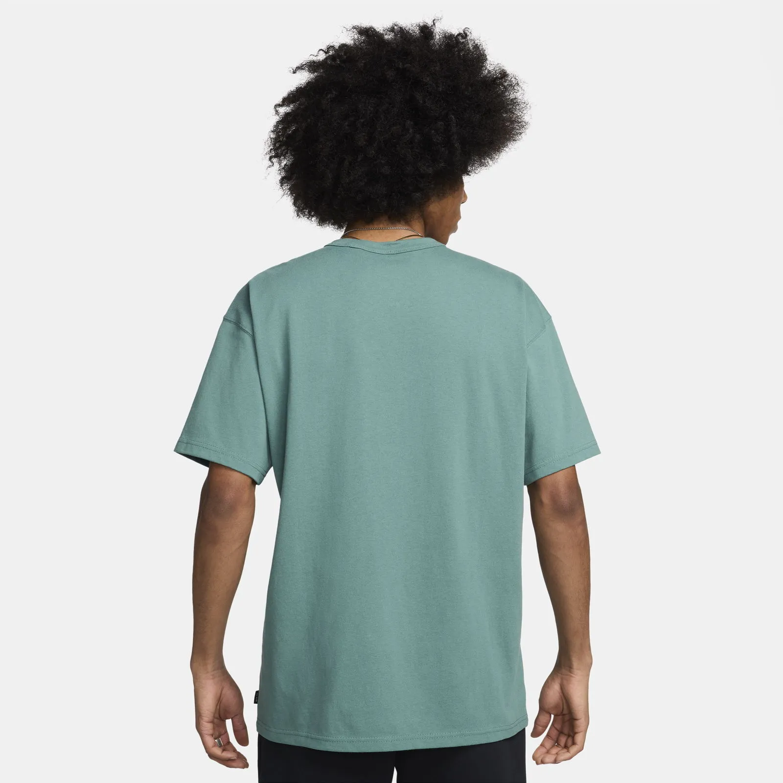 Nike Sportswear Premium Essentials