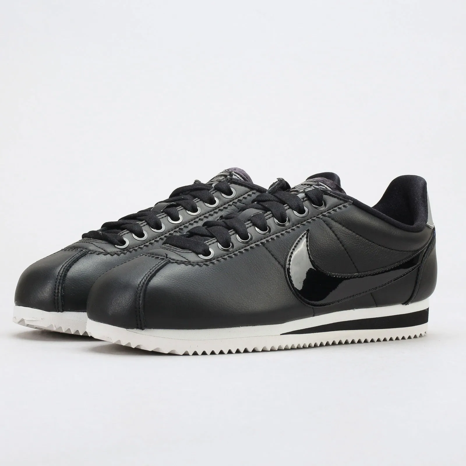 Nike WMNS Classic Cortez SE Premium