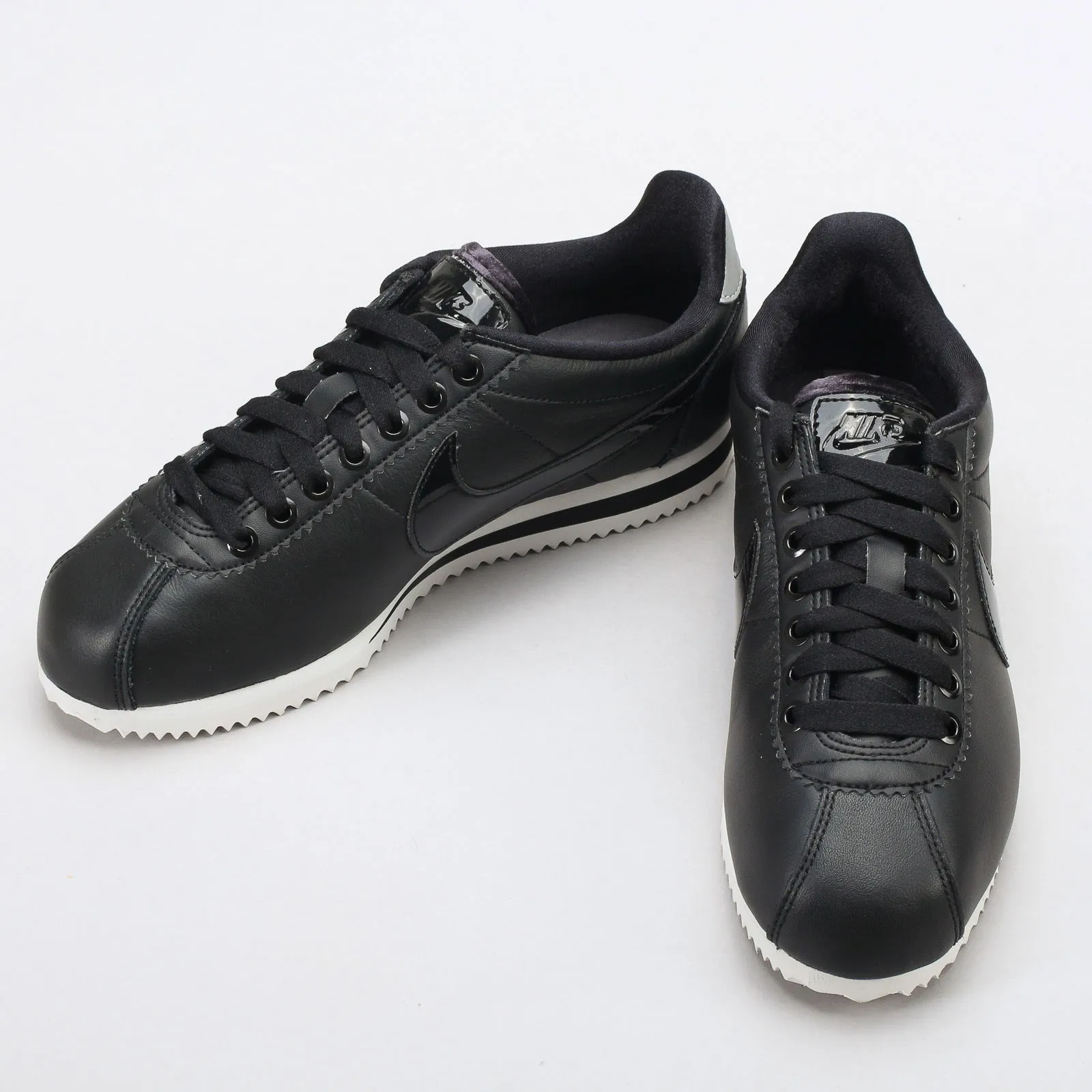 Nike WMNS Classic Cortez SE Premium