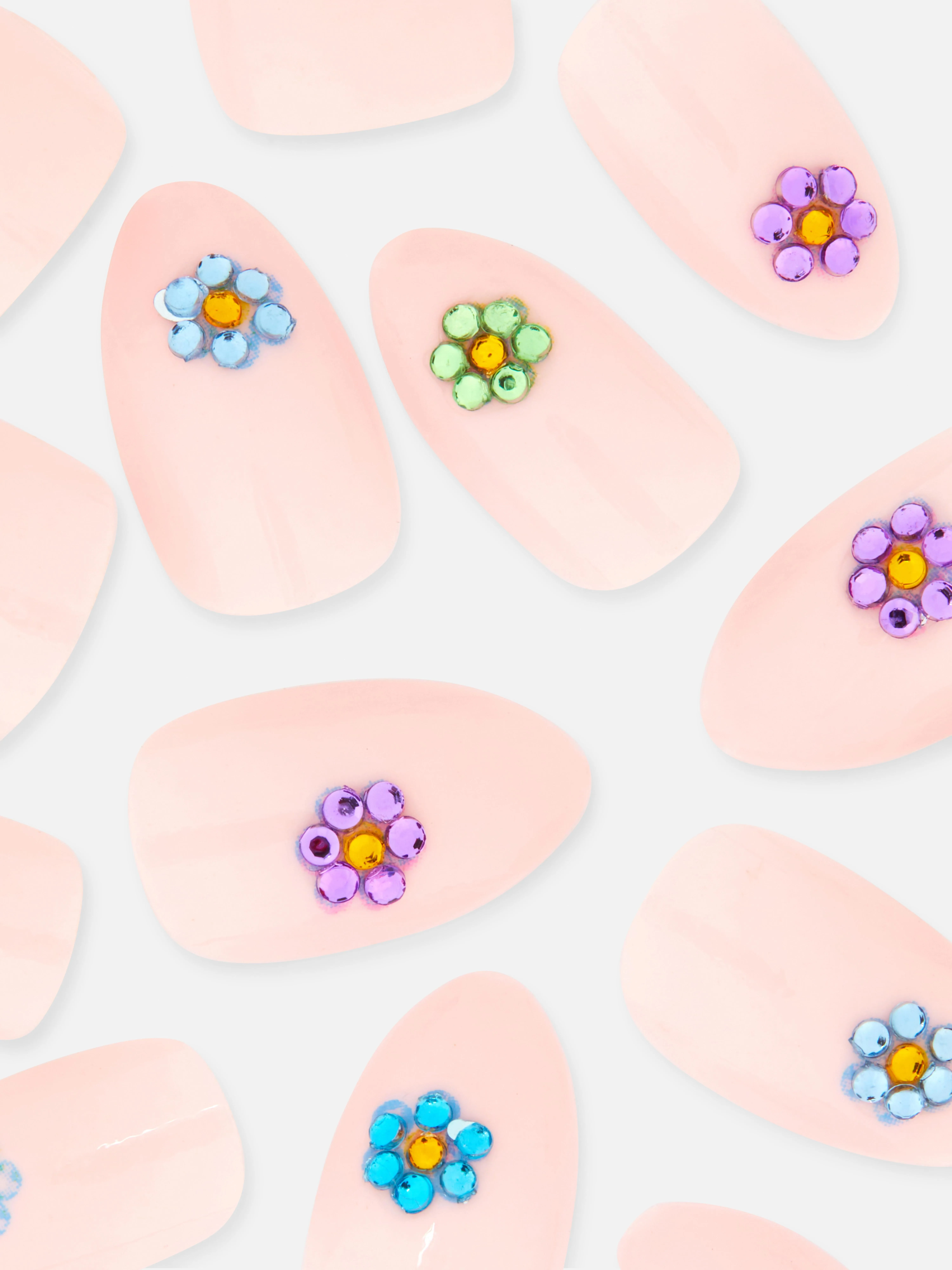 Pack de 24 uñas postizas almendradas de PS...