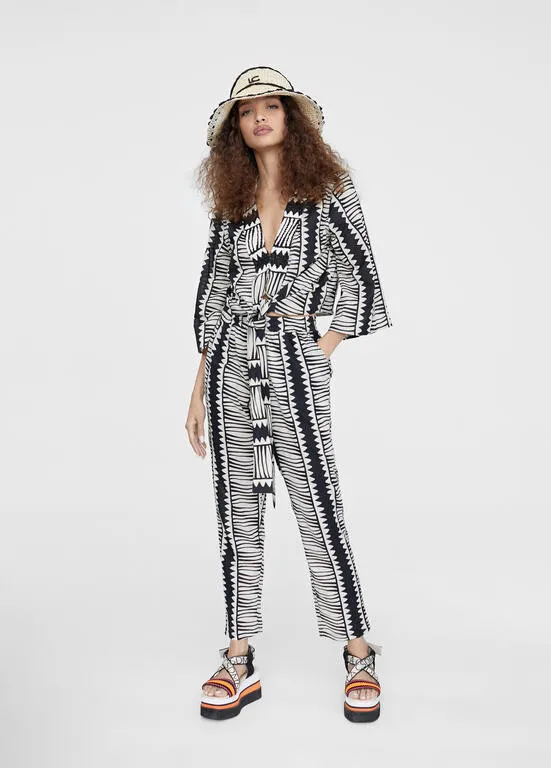 Pantalon estampado etnico bicolor Lola Casademunt
