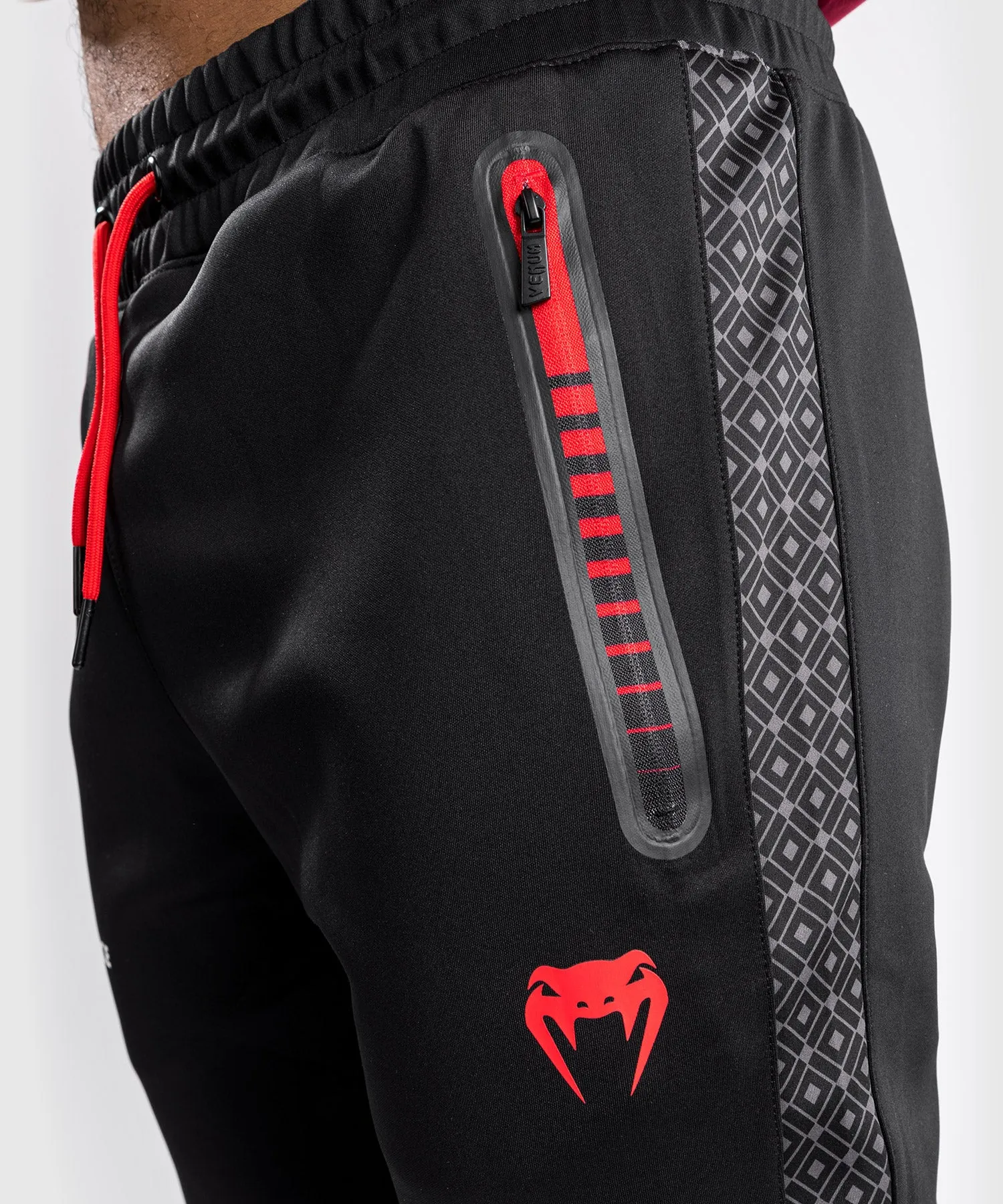 PANTALONES DE CHáNDAL VENUM UFC PERFORMANCE INSTITUTE  NEGRO/ROJO