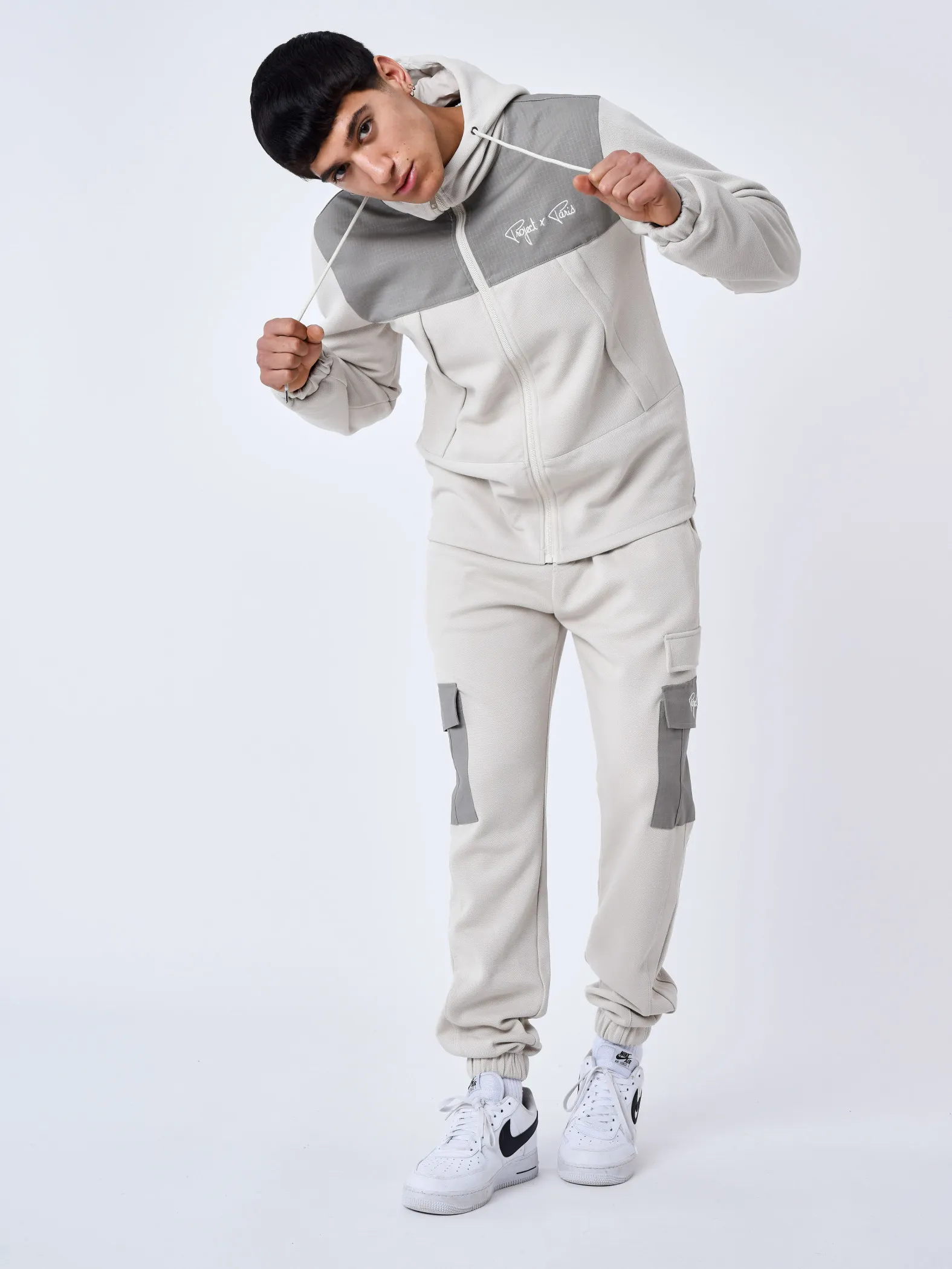 Pantalón de chándal de dos piezas con bolsillos