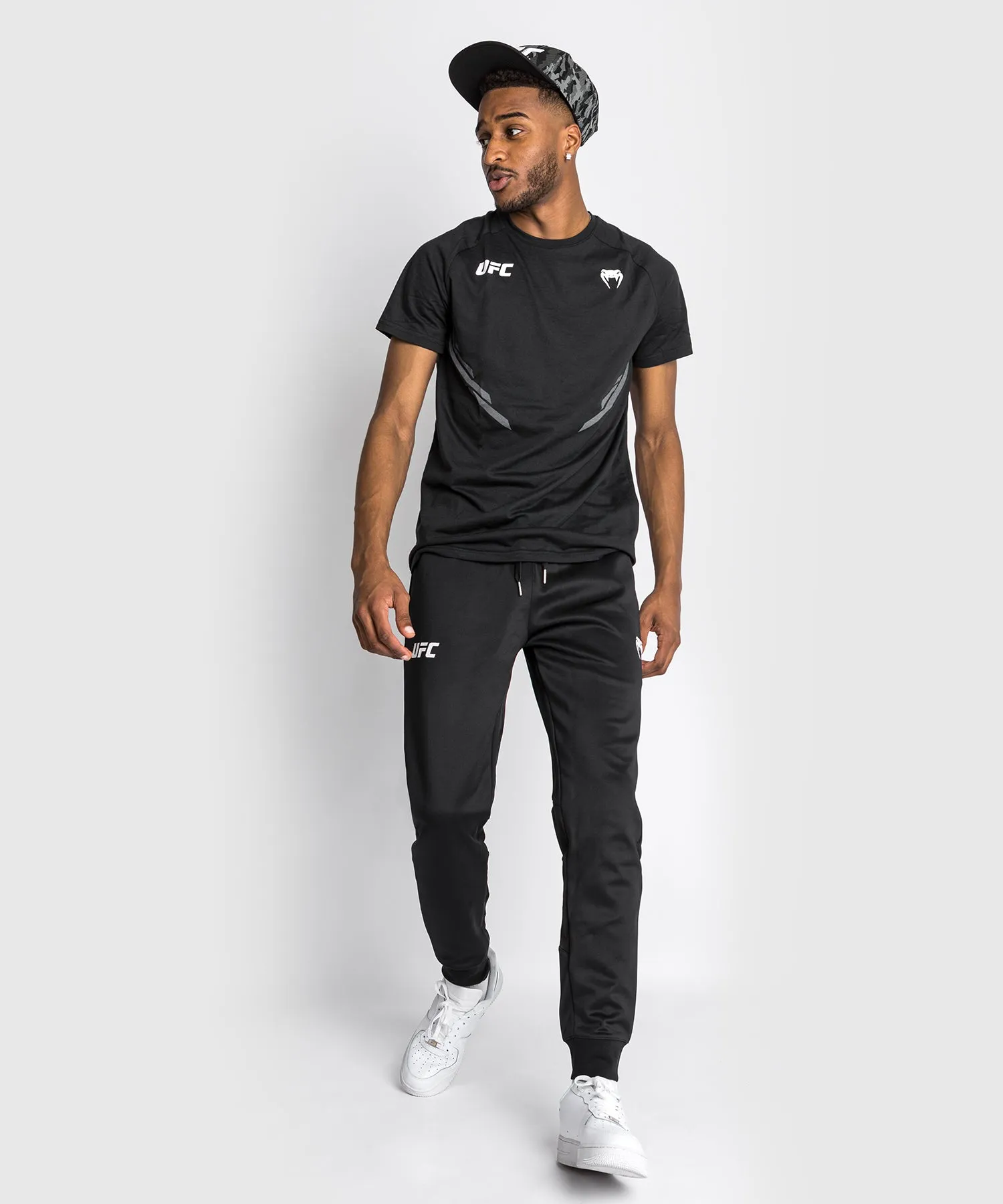 PANTALóN DE CHáNDAL PARA HOMBRE UFC VENUM PRO LINE  NEGRO