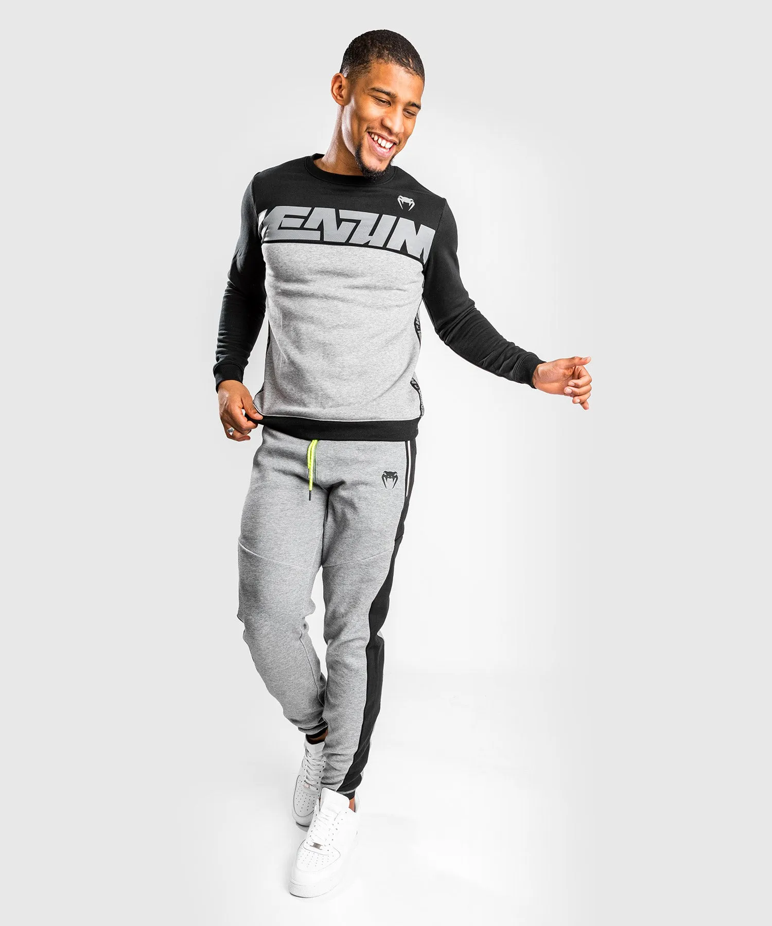 PANTALóN DE CHáNDAL VENUM LASER EVO 2.0  NEGRO/GRIS