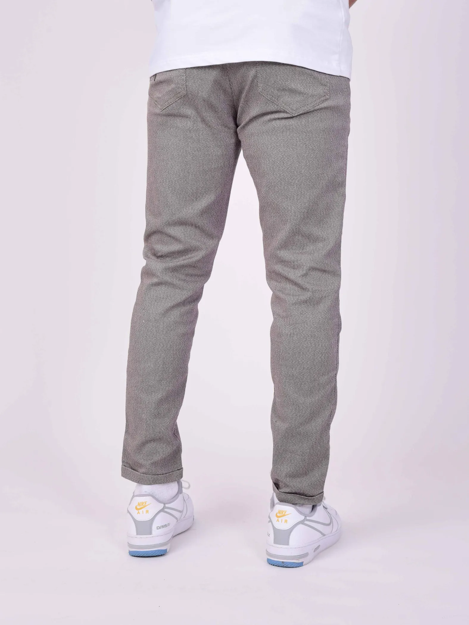 Pantalón jogger con puños