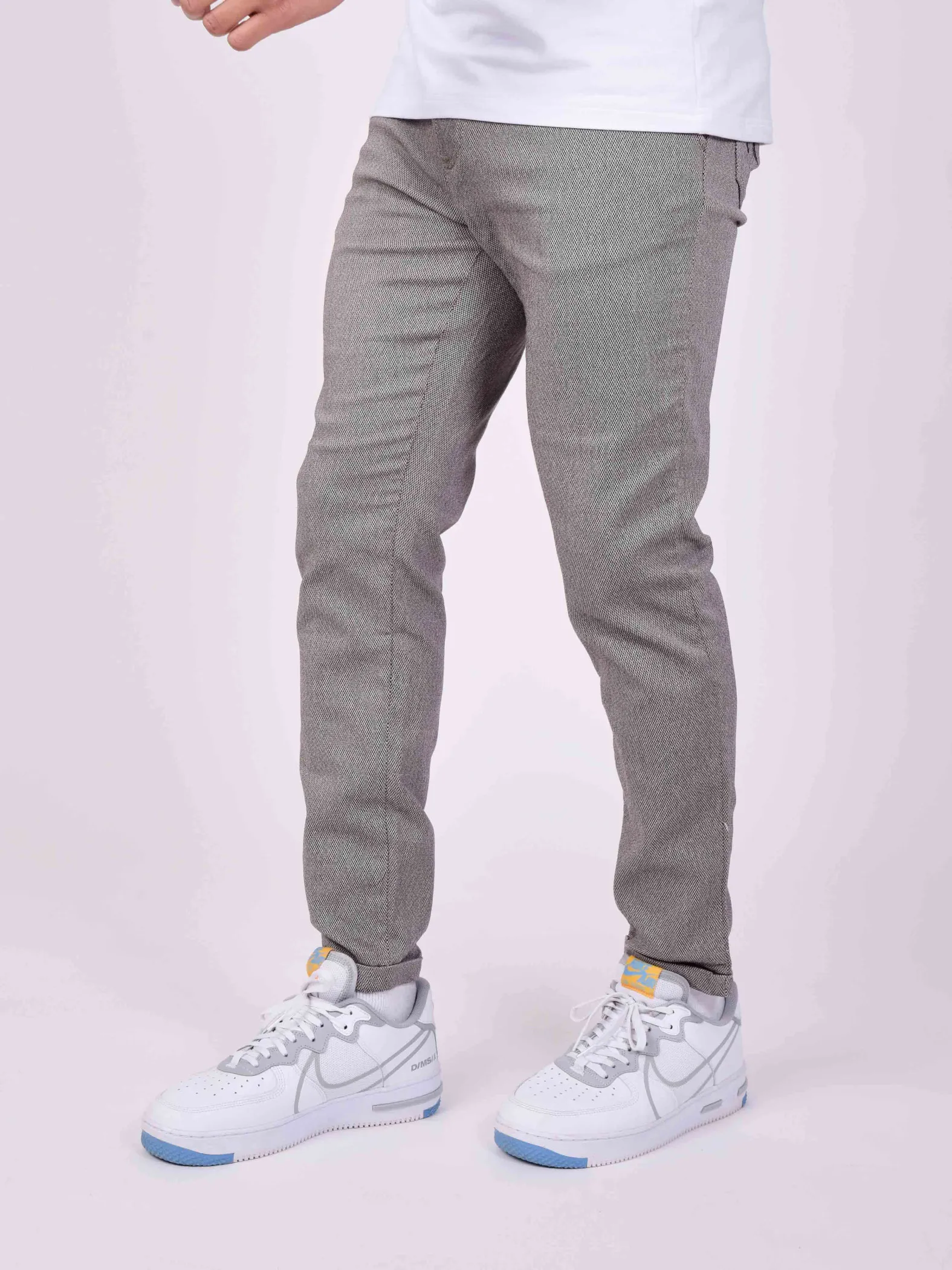 Pantalón jogger con puños