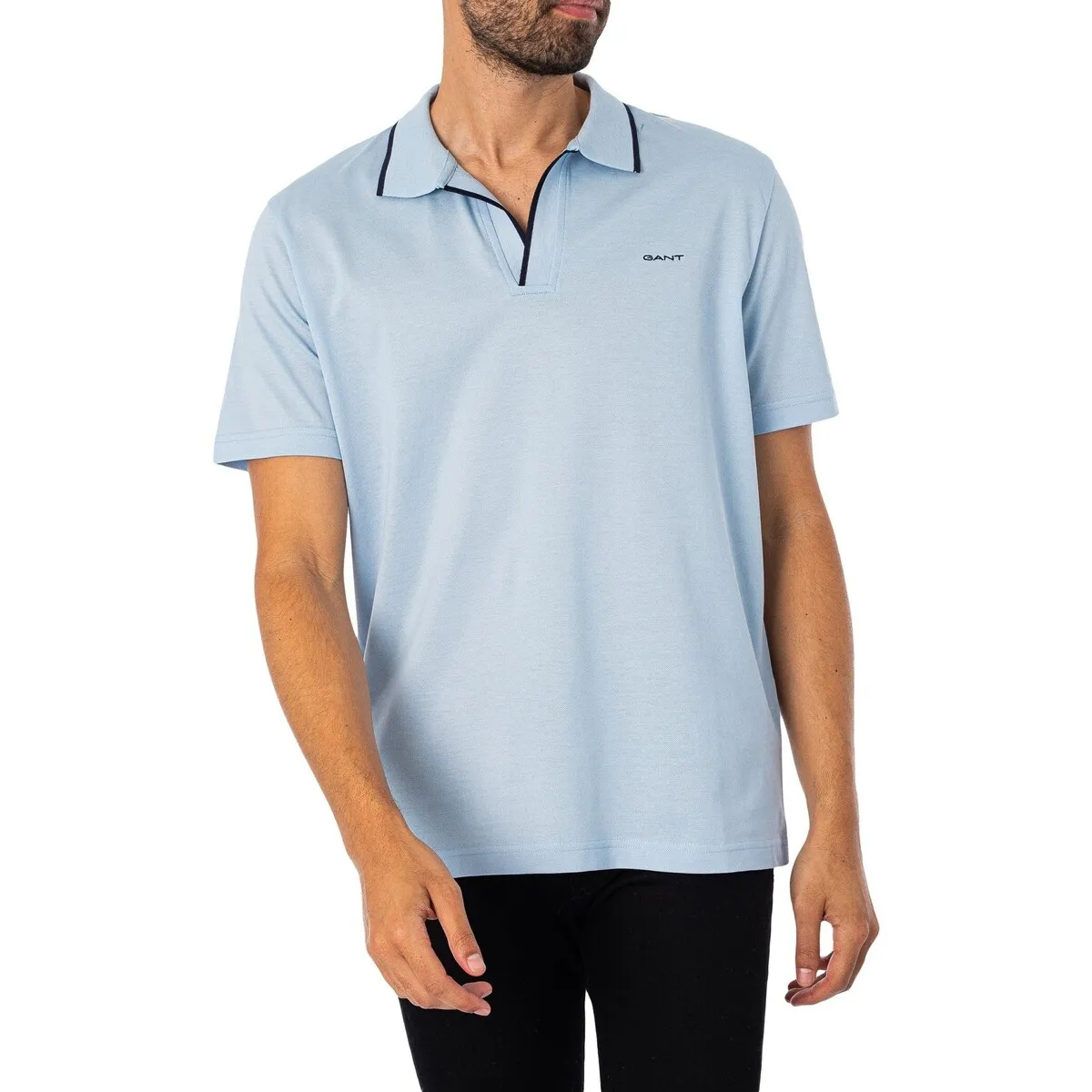 Polo Con Cuello Inclinado