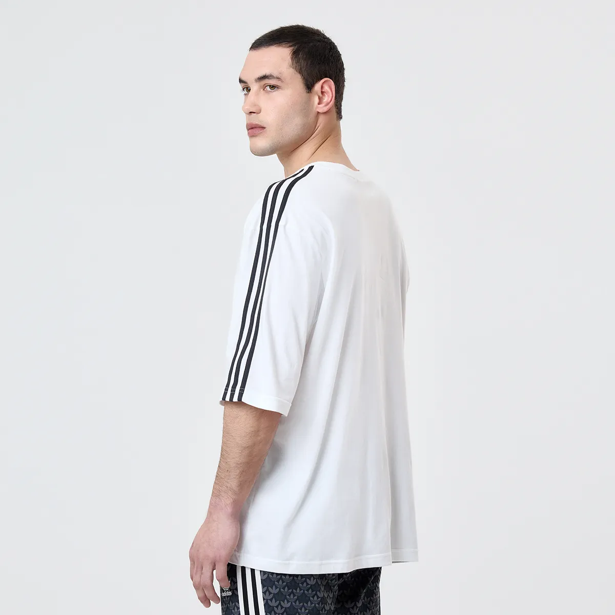 Remera adidas Adicolor Oversized Hombre