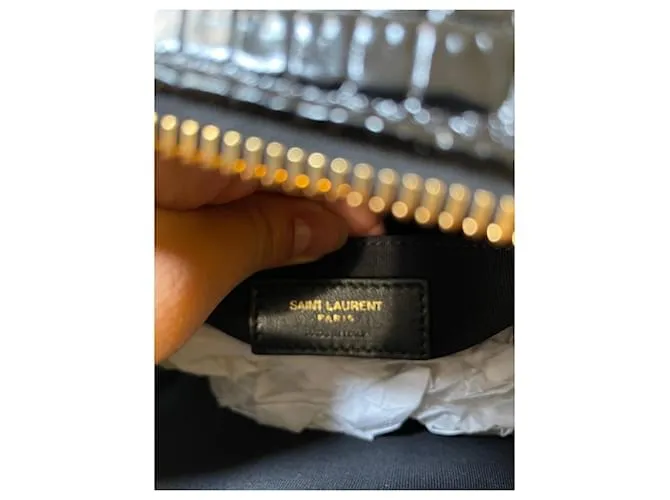 Saint Laurent Cámara Lou efecto cocodrilo Negro 